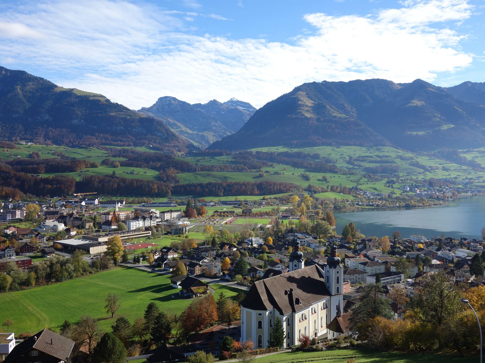 Schöner 60qm Raum mit Aussicht auf See für Tanz, Yoga u.ä., weiteres Bild