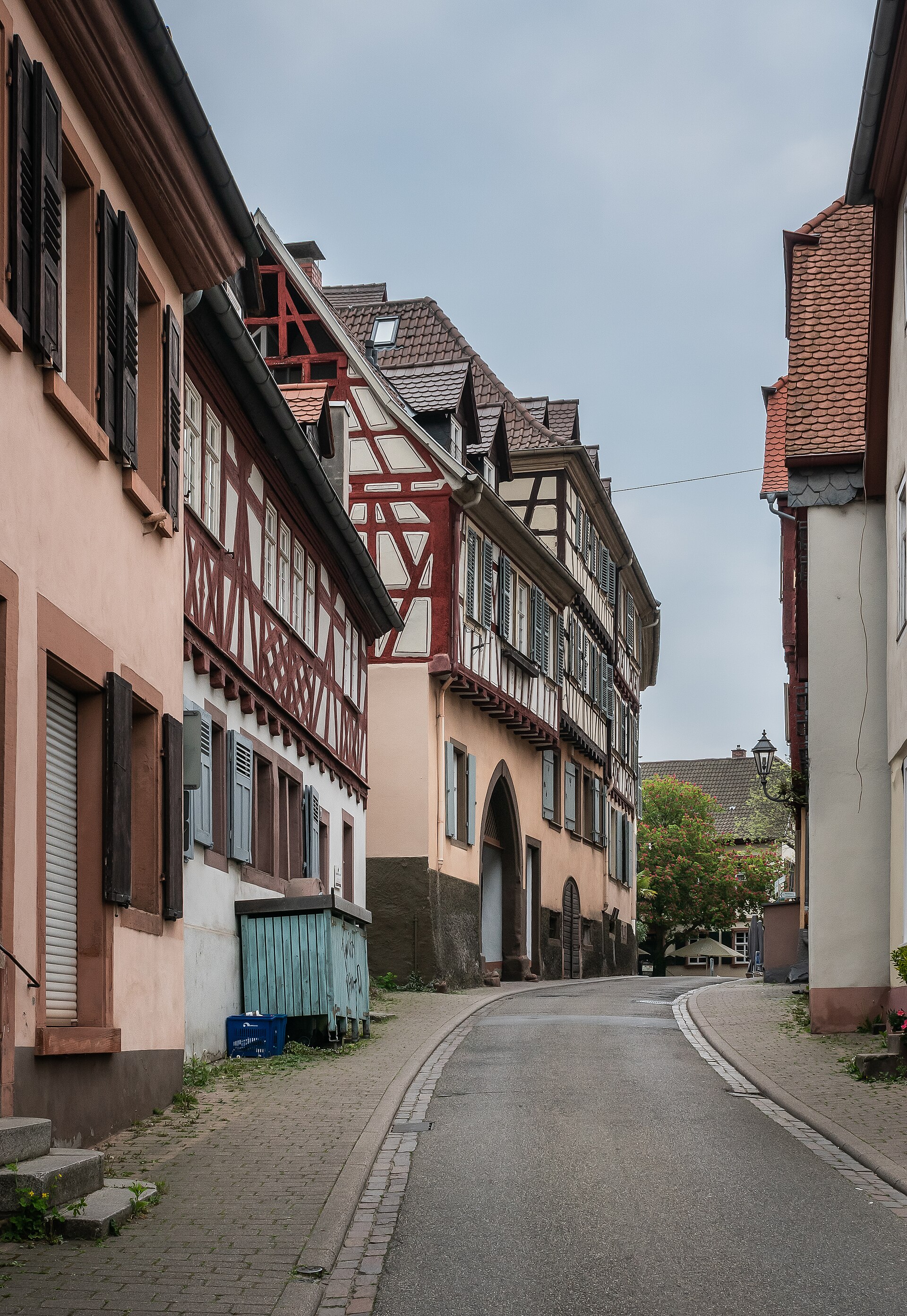entspannt Weinheim in Weinheim